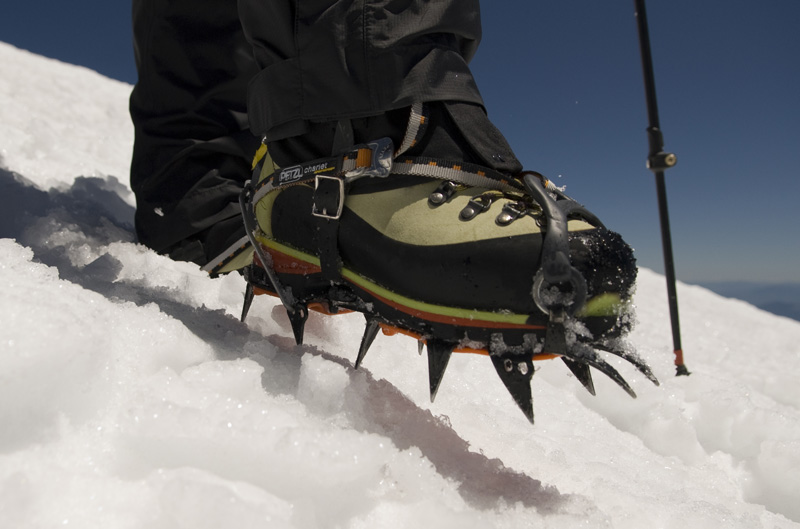 Mountaineering boot and crampon guide 